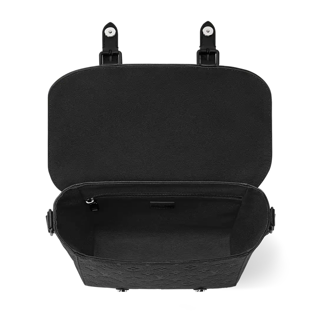 M28324 Christopher Messenger Bag